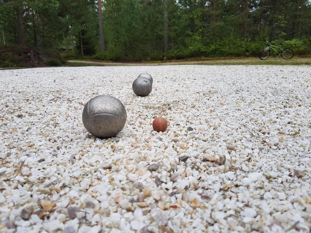 Hotel Rolfskaerrs Stugby Nygård Esterno foto